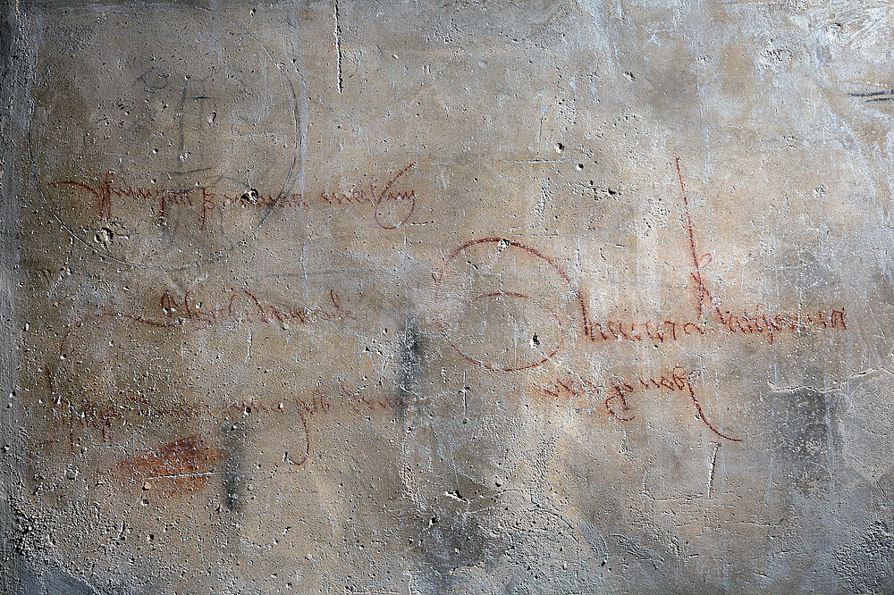 Die Wandinschrift in der Oberkapelle, Foto von Jakob Adolphi